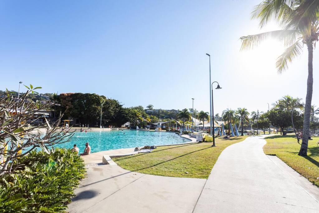 Airlie Sun & Sand Motel Accommodation #4 Airlie Beach Esterno foto